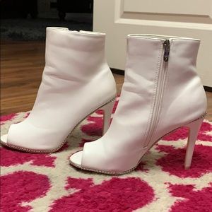 White ankle boot open toe